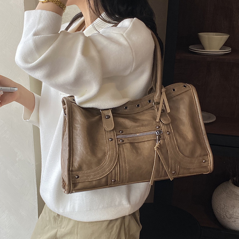 Motorcycle Handbag Retro Women - Leatherwork Rivets ulasan dan harga